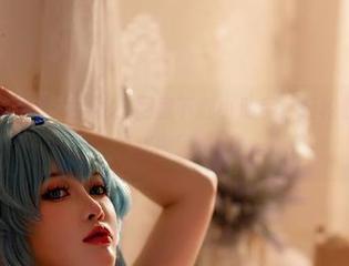 Tiny Asa飞霄大揭秘：网盘下载小助手，轻松获取她的‘秘密’！